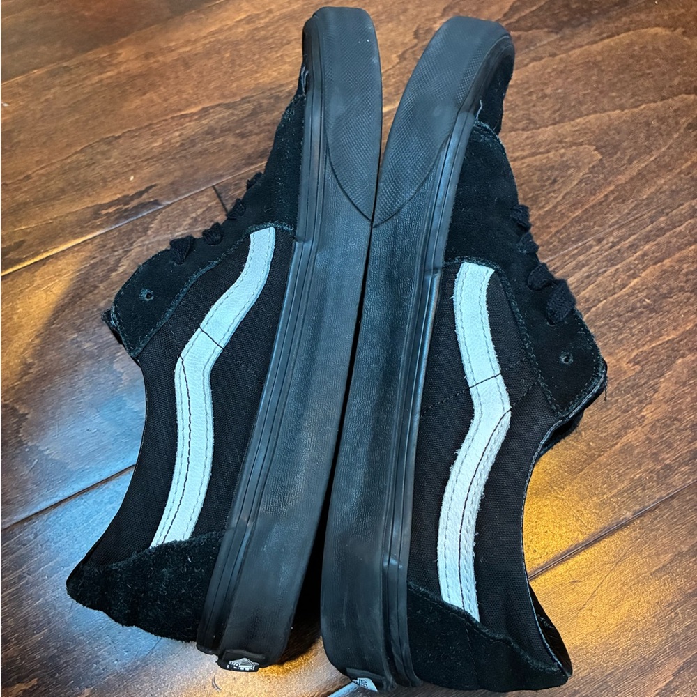 Vans Sk8-Low Contrast sneakers Women’s 9 men’s 7.5